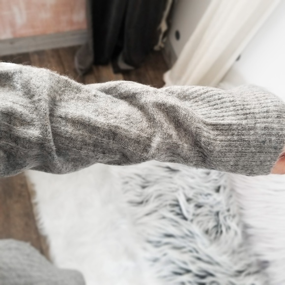 S🅾️LD OUT - Picture 9 of 11